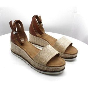 DV Dolce Vita Baker(size 9.5)
